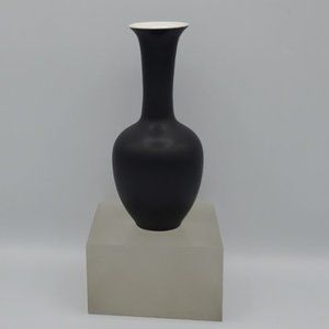 Middle Kingdom Hand Made Matte Black Lotus Shape Porcelain Mini Vase